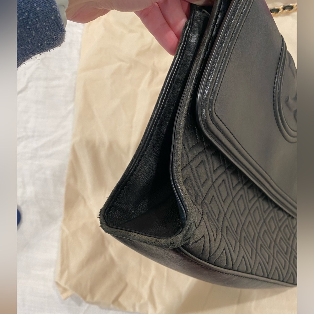Tory Burch Fleming Diamond Quilted Lamb Leather Purse Black - Picture 3 of 16